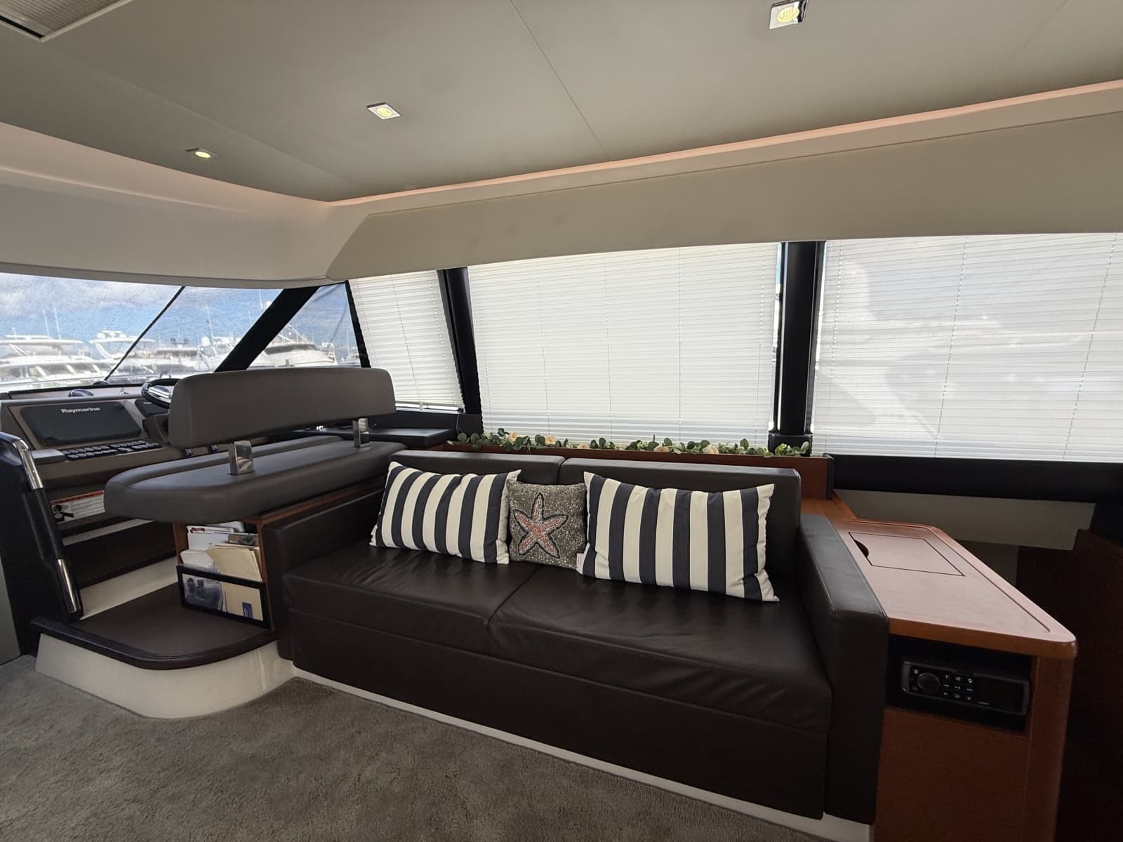 2015 Prestige 550