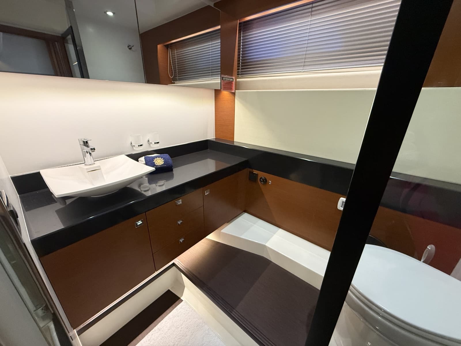 2015 Prestige 550