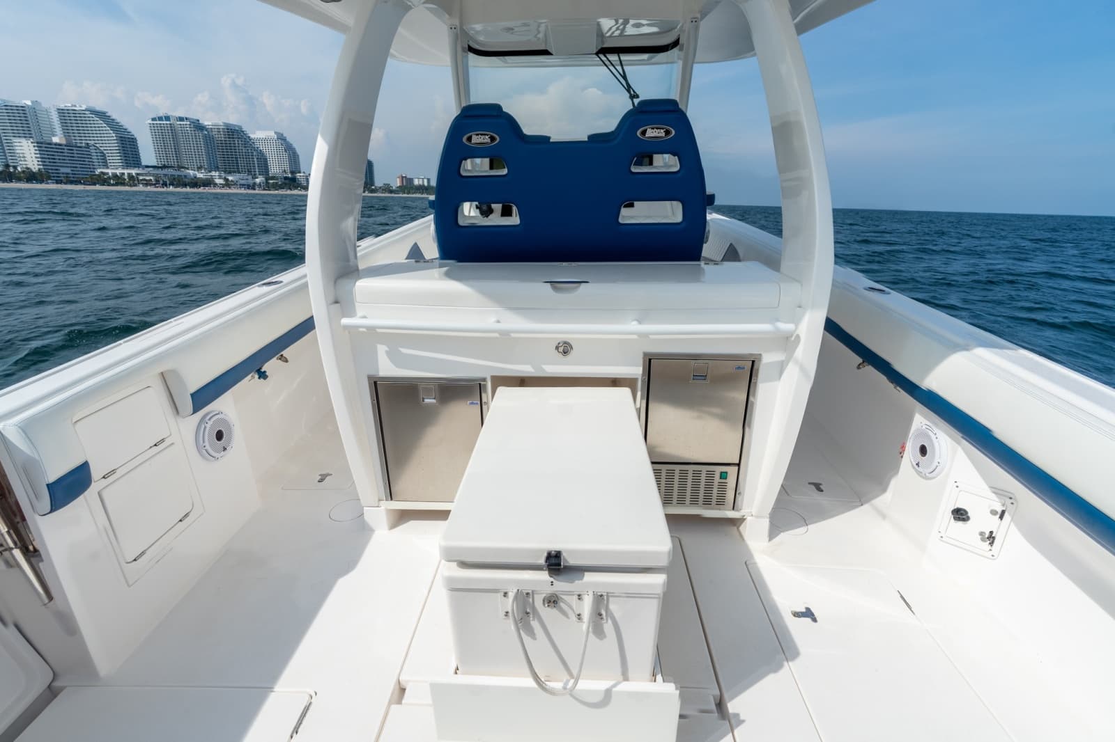2018 Intrepid 407 Panacea