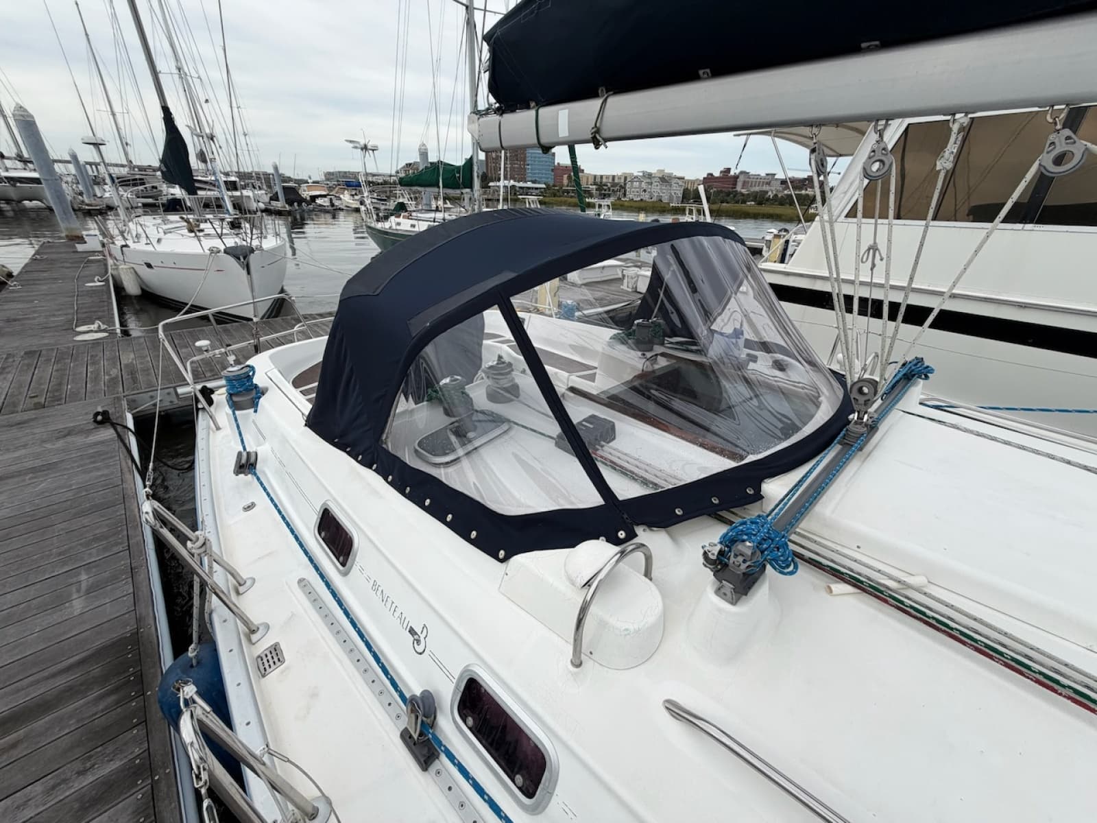 1999 Beneteau 411