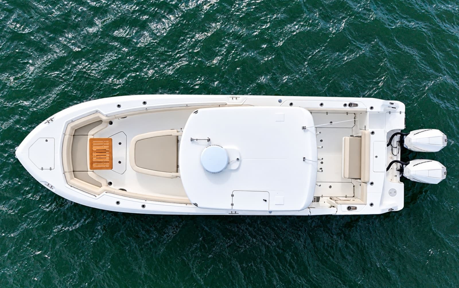 2024 Boston Whaler 330 Outrage