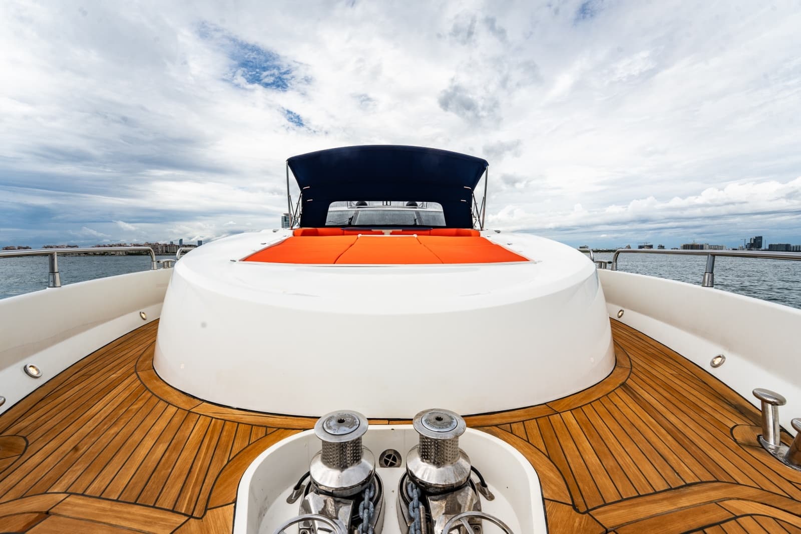 2009 Sunseeker Predator 84