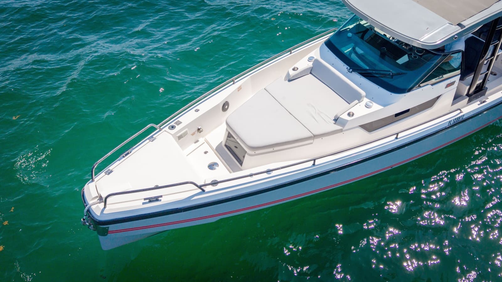 2020 Axopar 37 Sun-Top