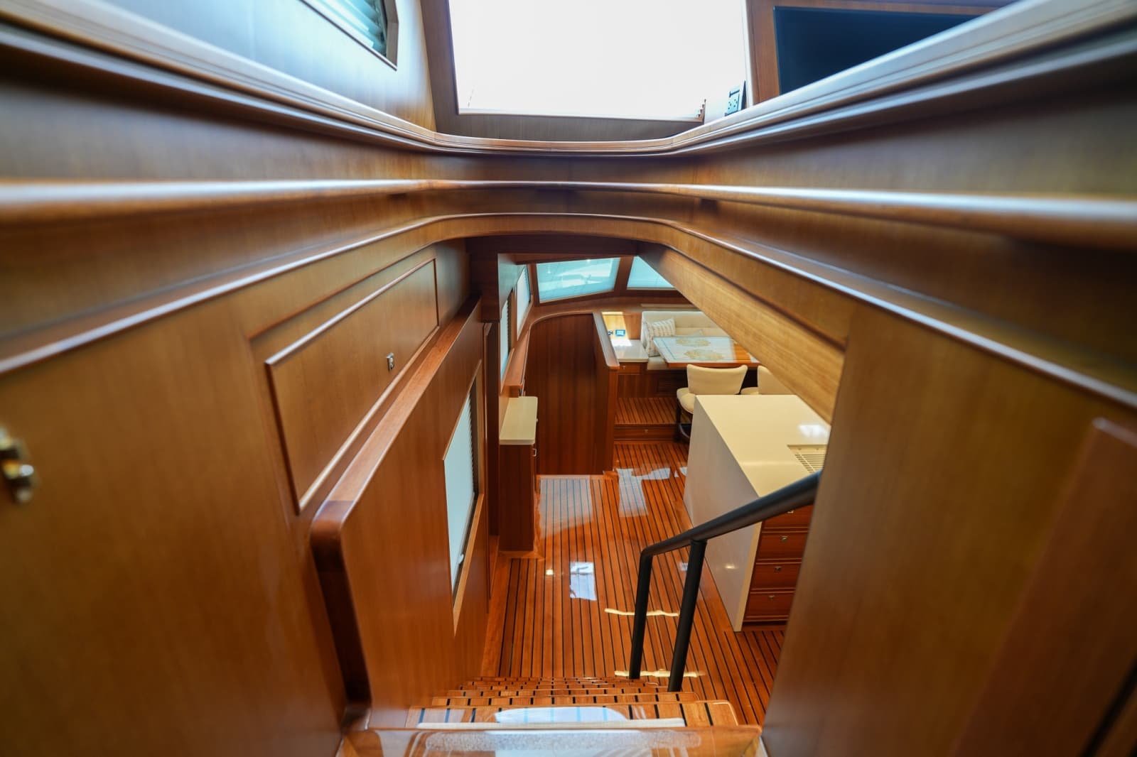 2025 Marlow Explorer 70E MkII-CB