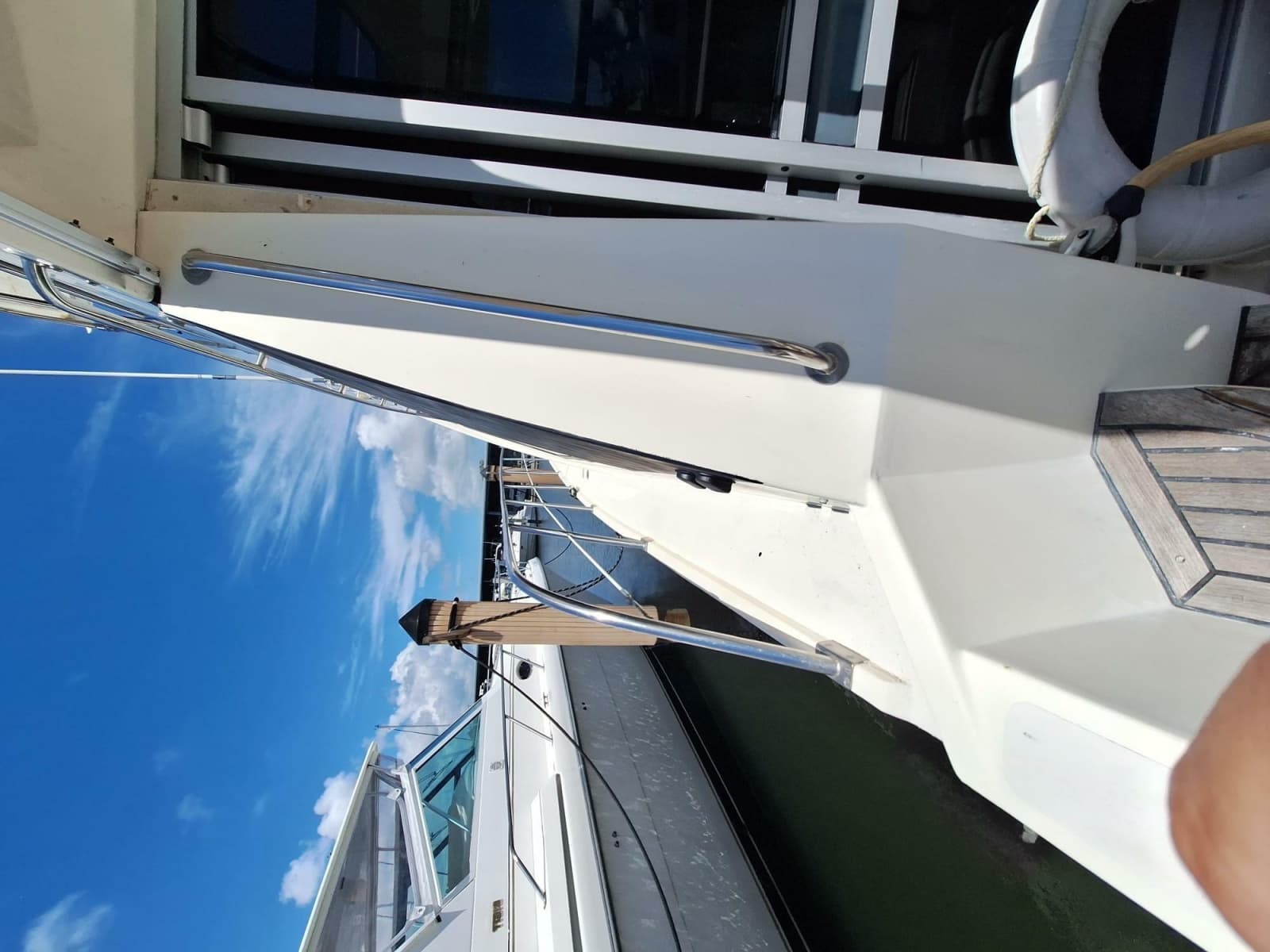 1988 Birchwood 44TS Motor Yacht