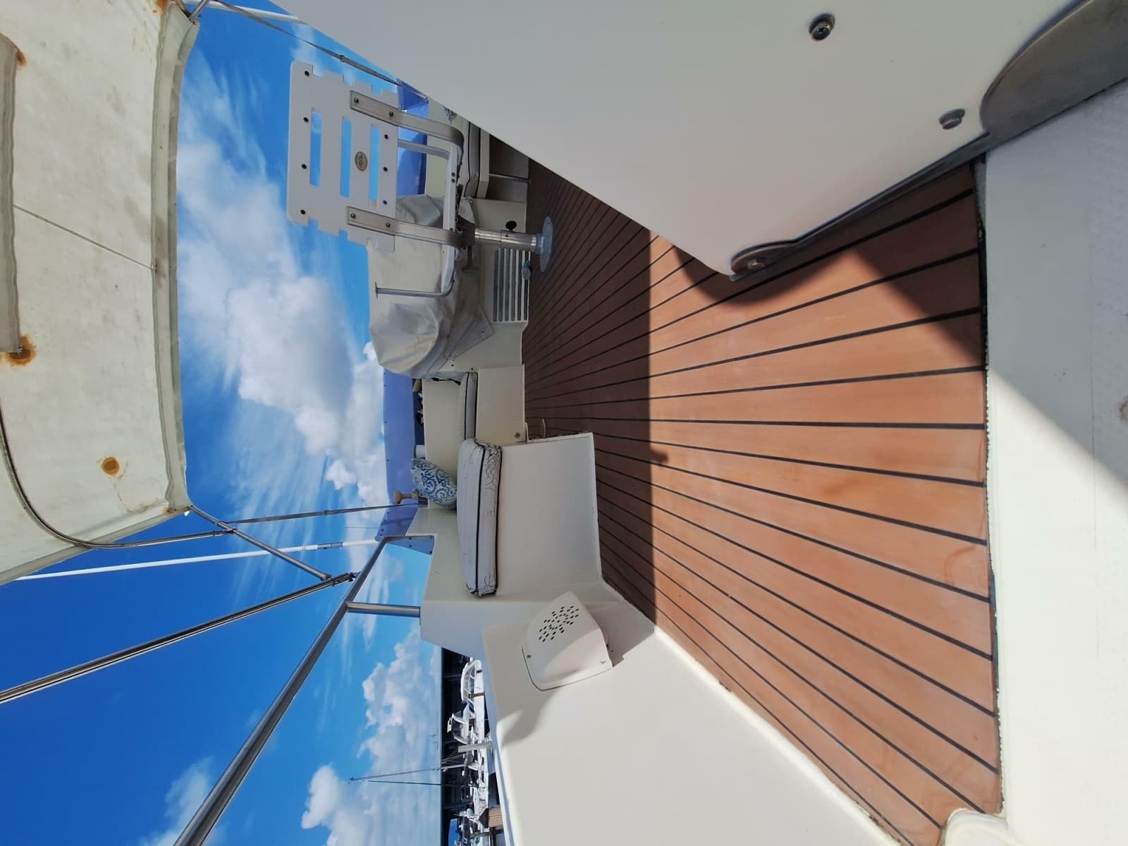 1988 Birchwood 44TS Motor Yacht