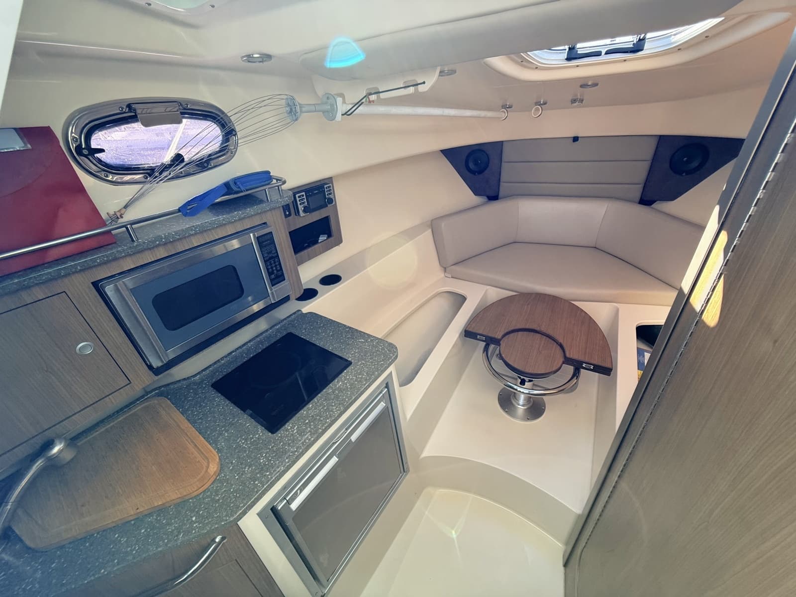 2012 Boston Whaler 