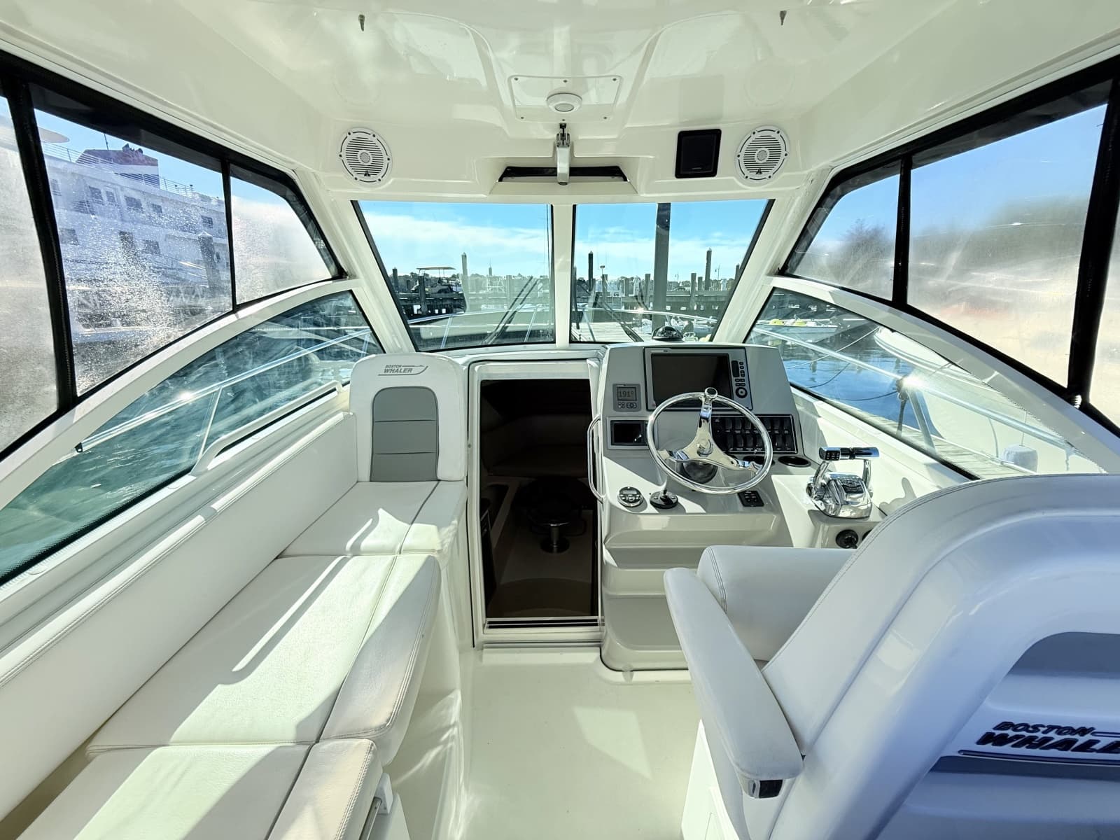 2012 Boston Whaler 