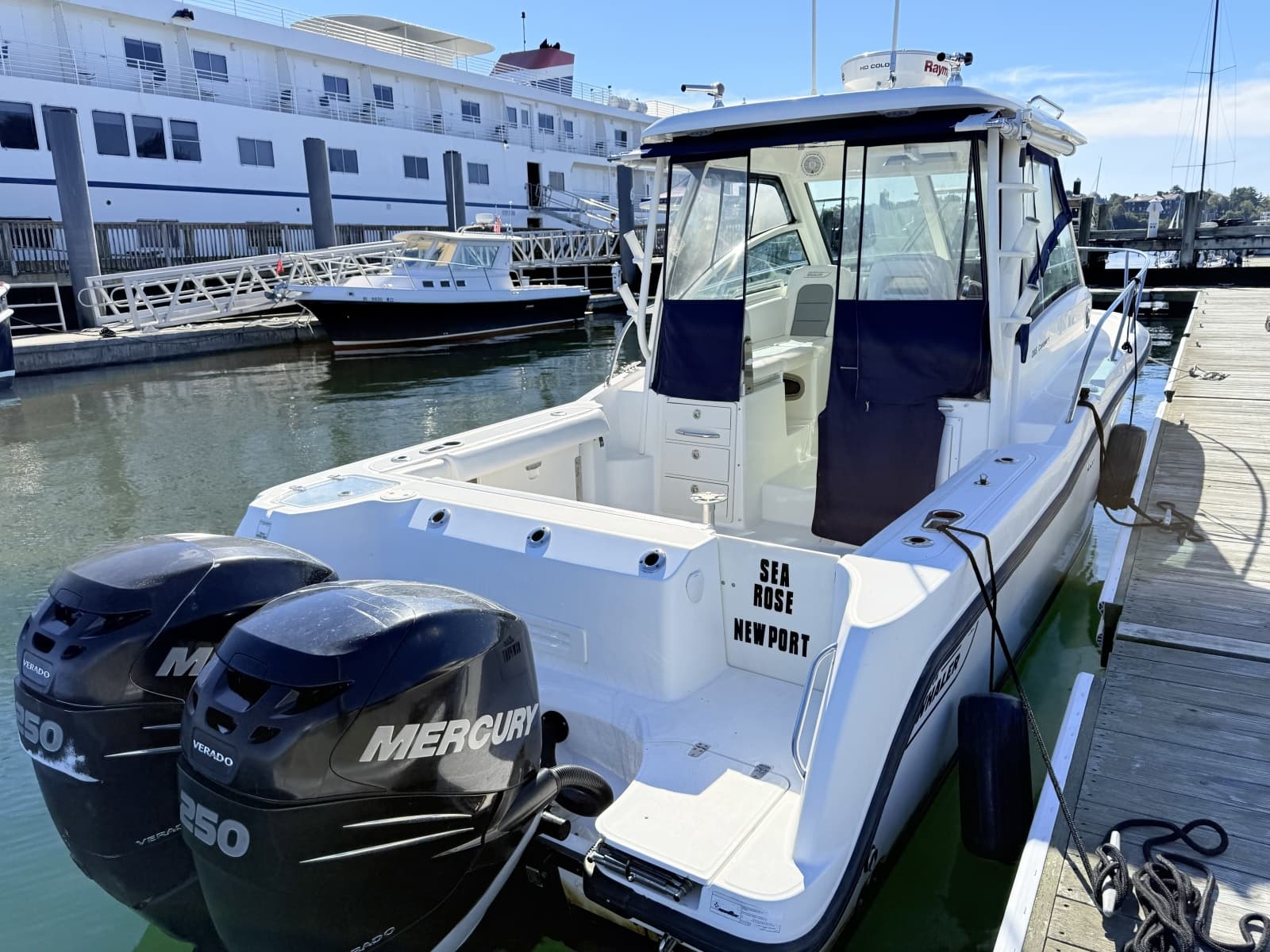 2012 Boston Whaler 