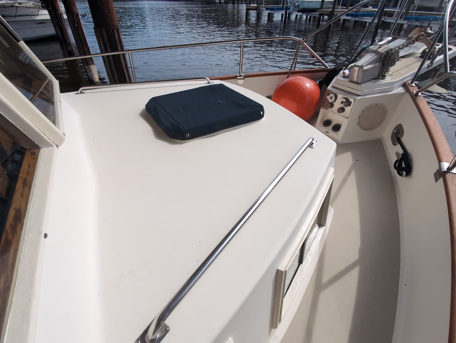 1990 Grand Banks 36 Classic