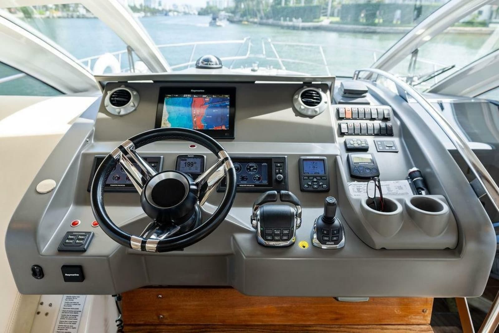 2014 Cranchi 56 HT