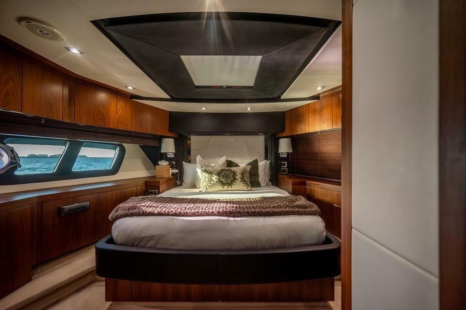 2012 Sunseeker Manhattan 73