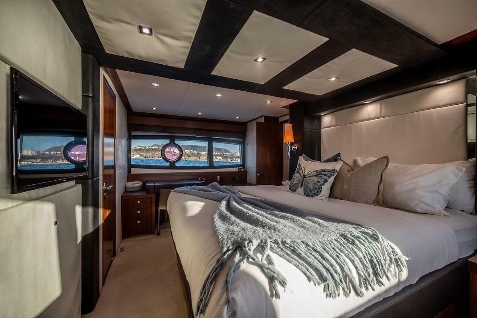 2012 Sunseeker Manhattan 73
