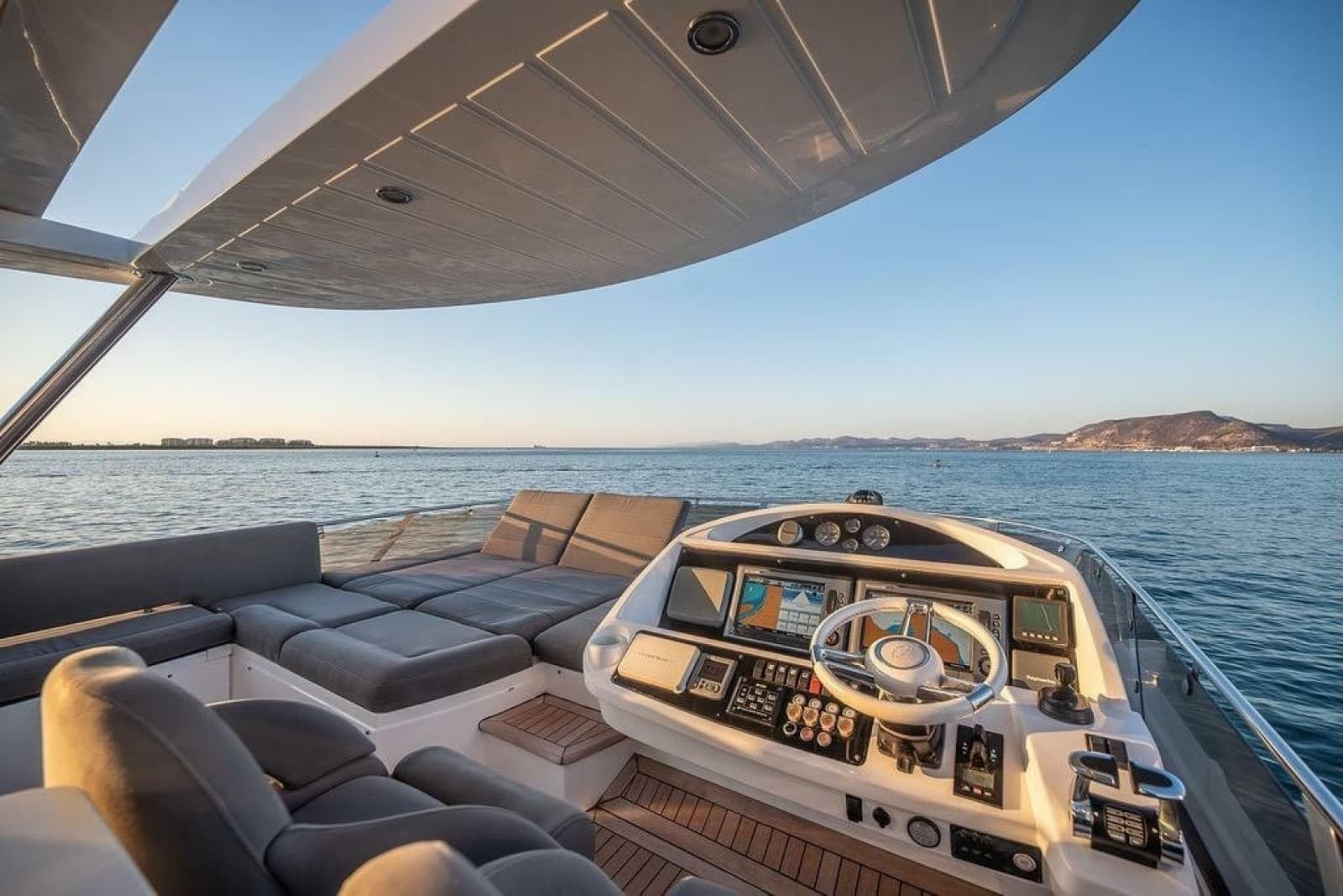 2012 Sunseeker Manhattan 73