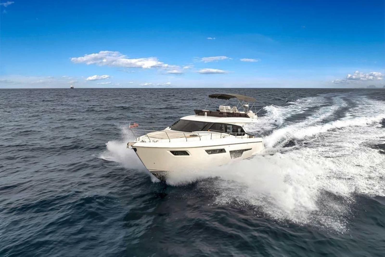 2021 Ferretti Yachts 500