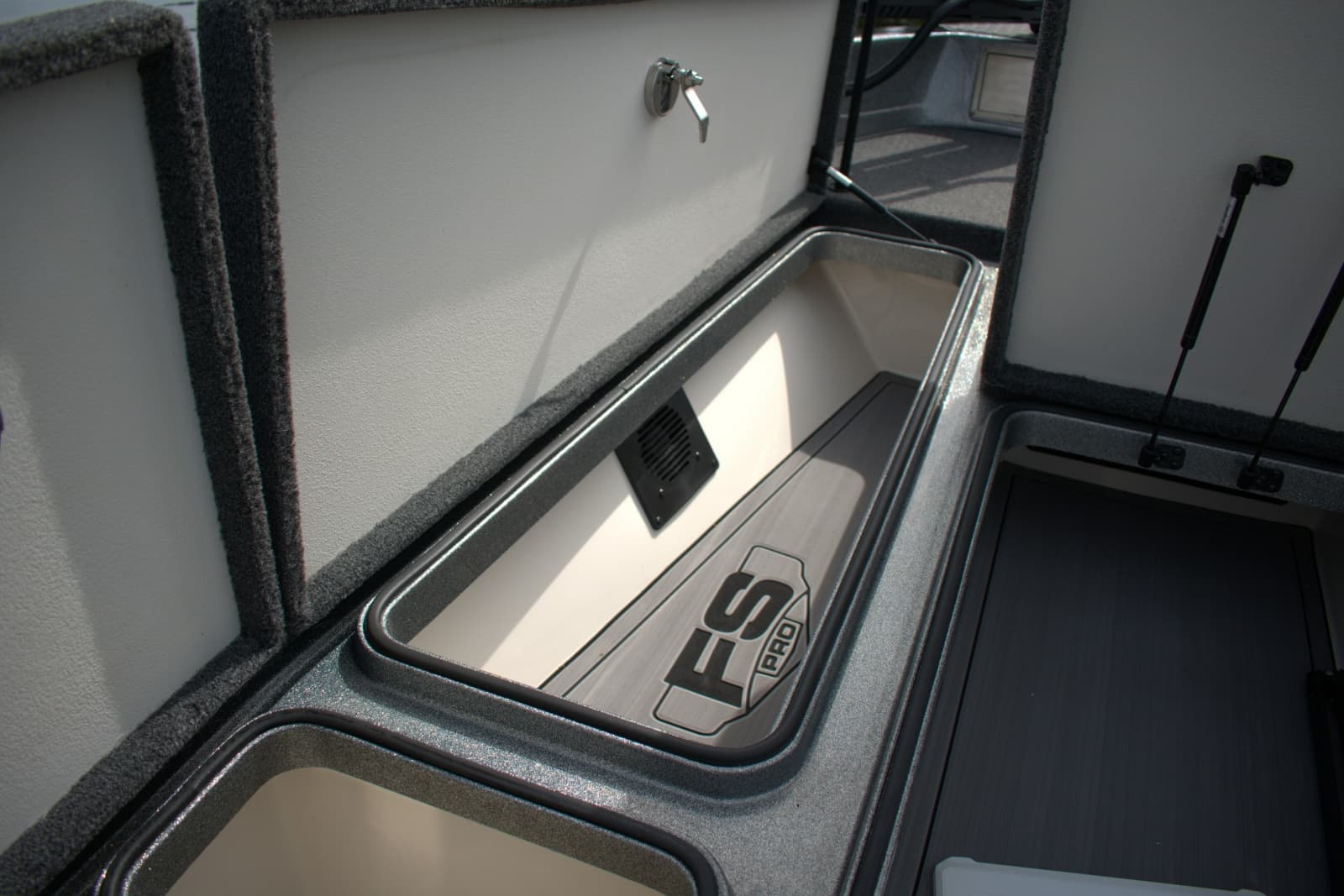 2023 Ranger 622FS Pro