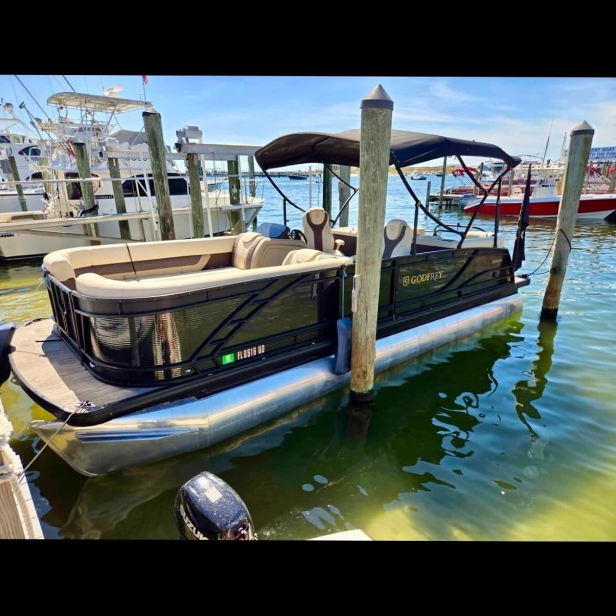 2022 Godfrey Monaco 255 SB