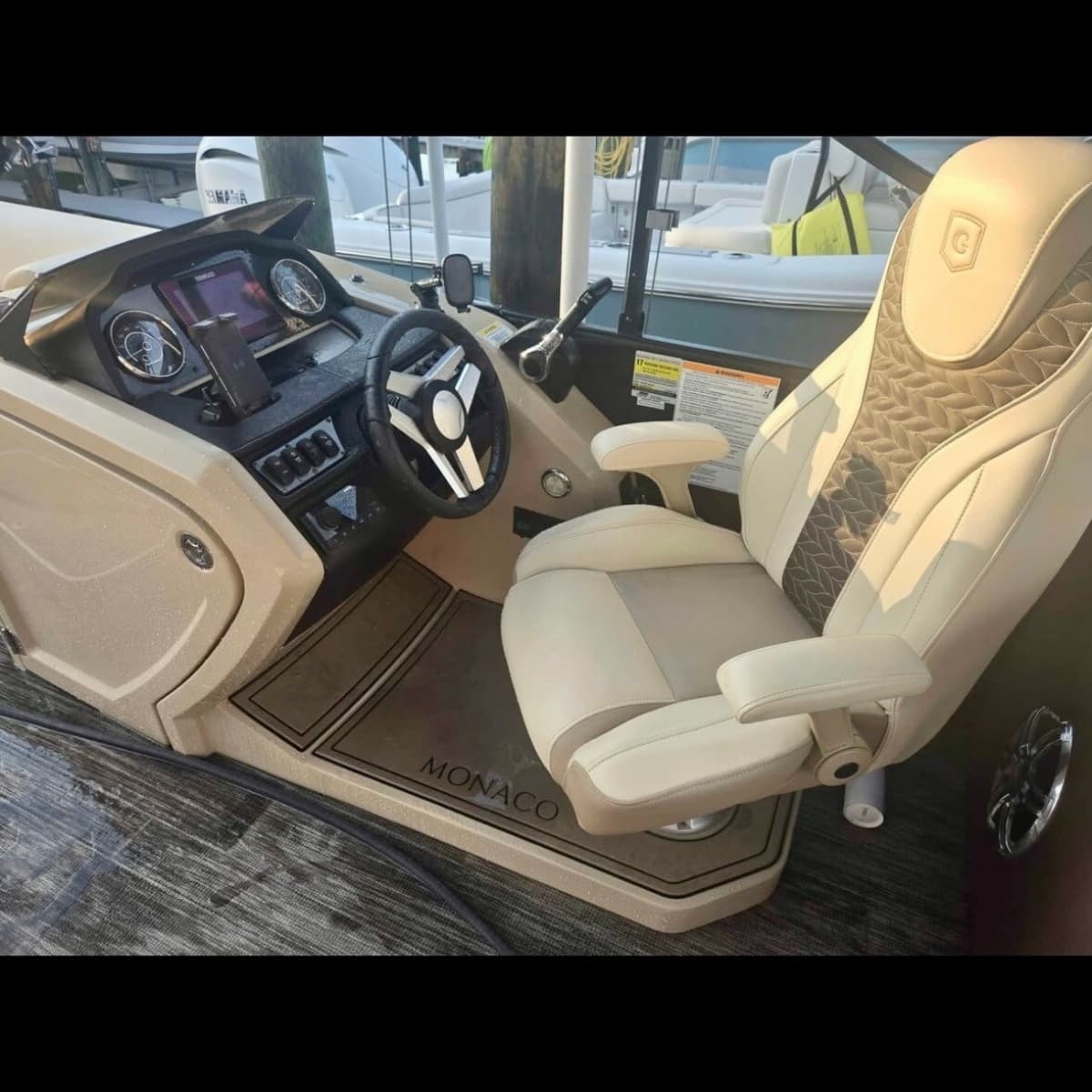 2022 Godfrey Monaco 255 SB