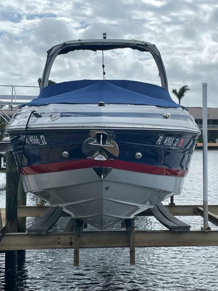 2021 Crownline 270 XSS