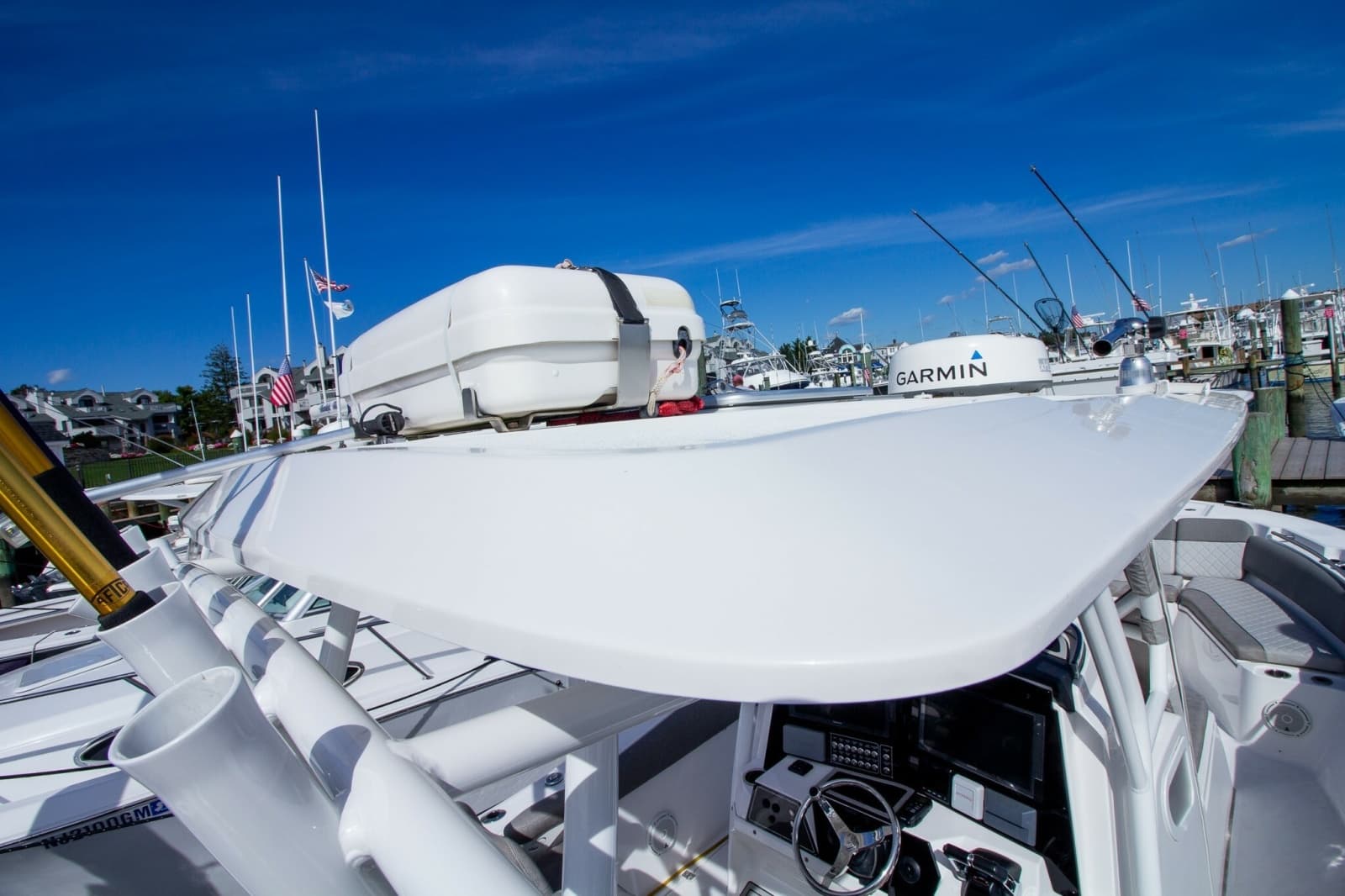 2019 Sea Fox 328 Commander