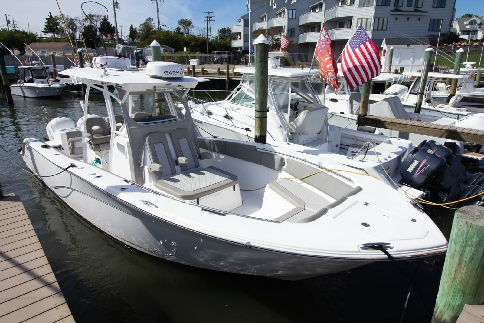 2019 Sea Fox 328 Commander