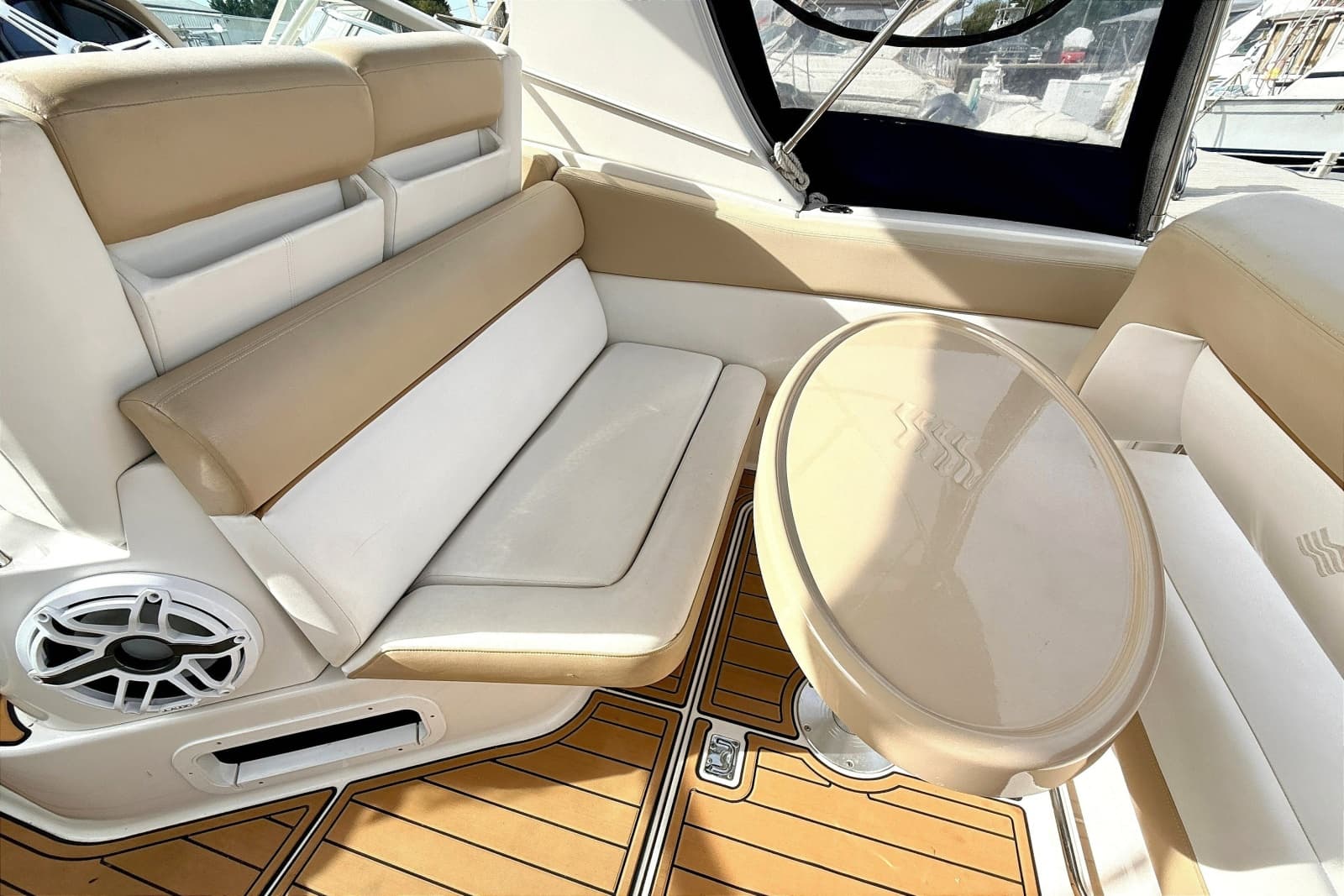 2009 Four Winns 278 Vista