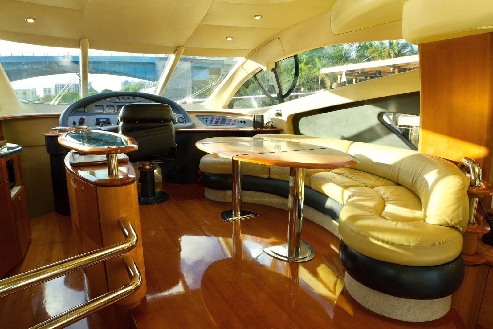 2007 Azimut 55E