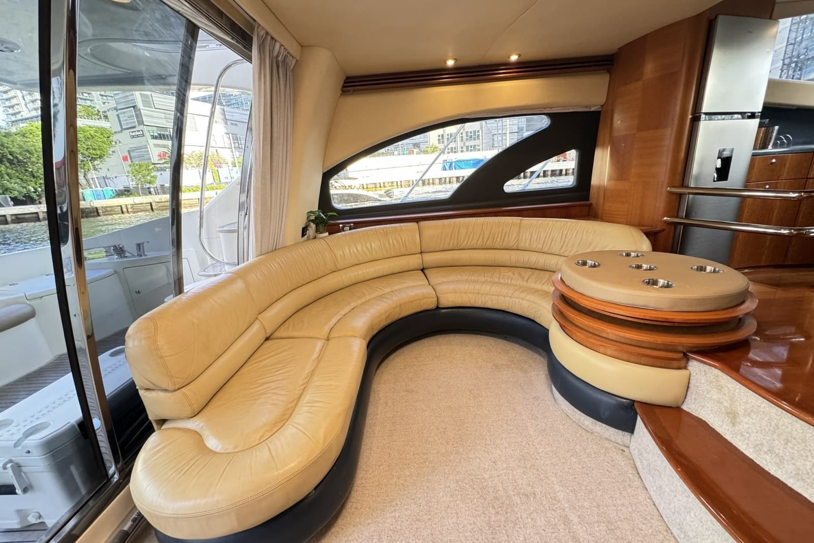 2007 Azimut 55E