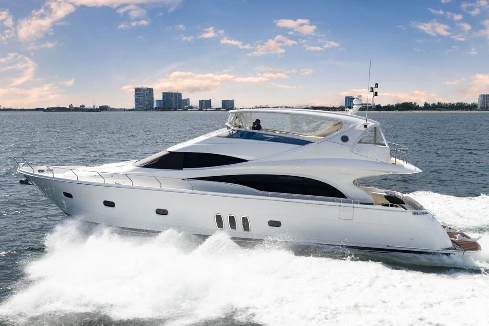 2007 Marquis 65