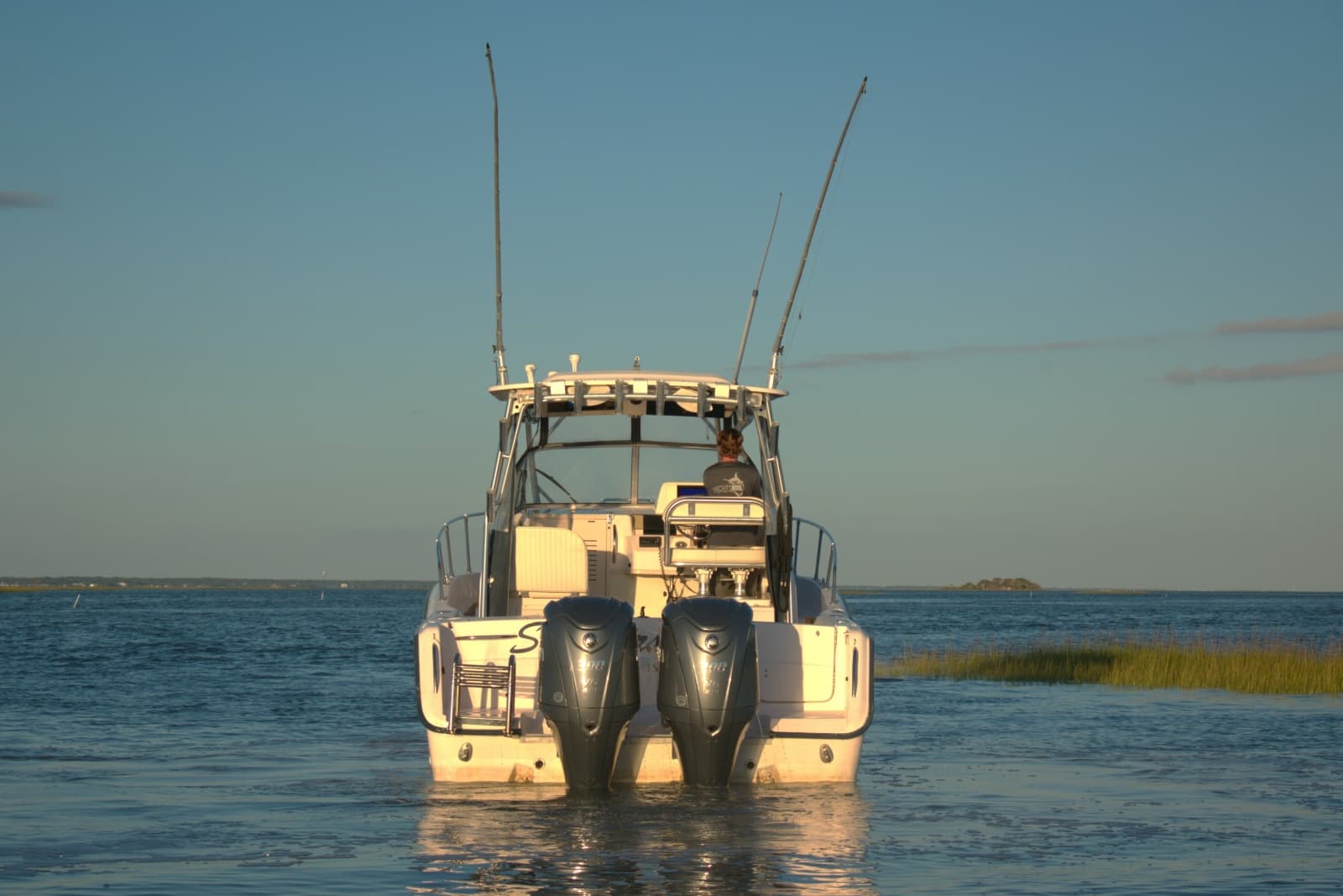 2003 Grady-White Marlin 300