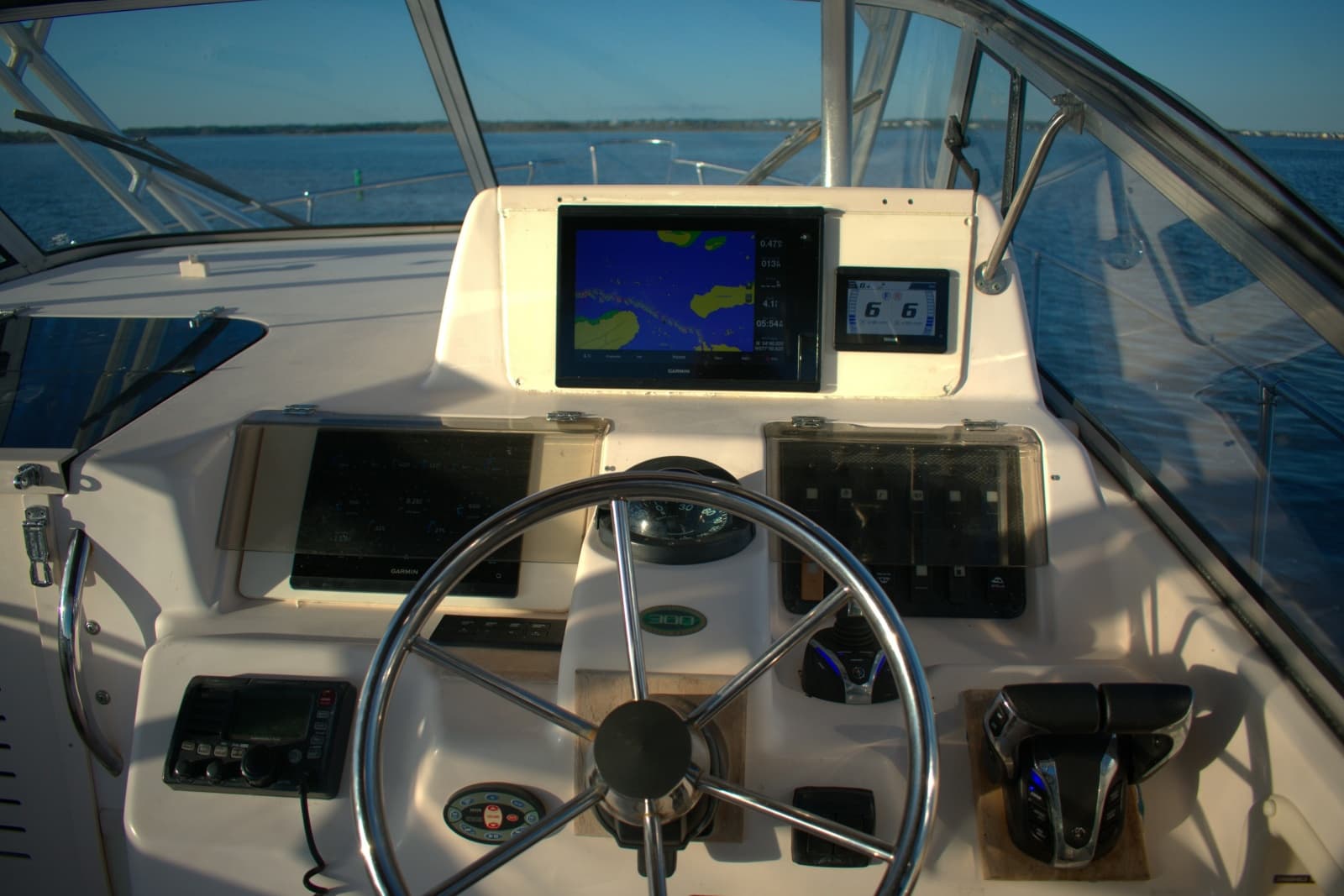 2003 Grady-White Marlin 300