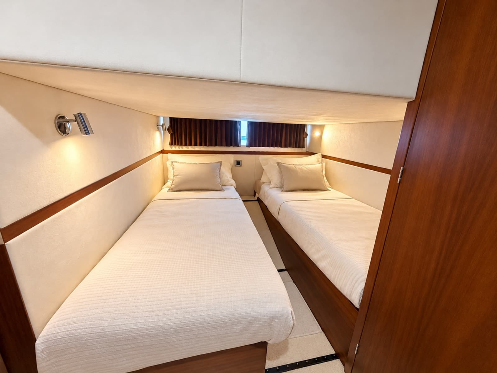 2017 Galeon 385 HTS