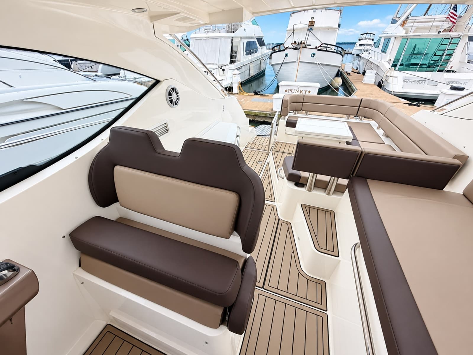 2017 Galeon 385 HTS