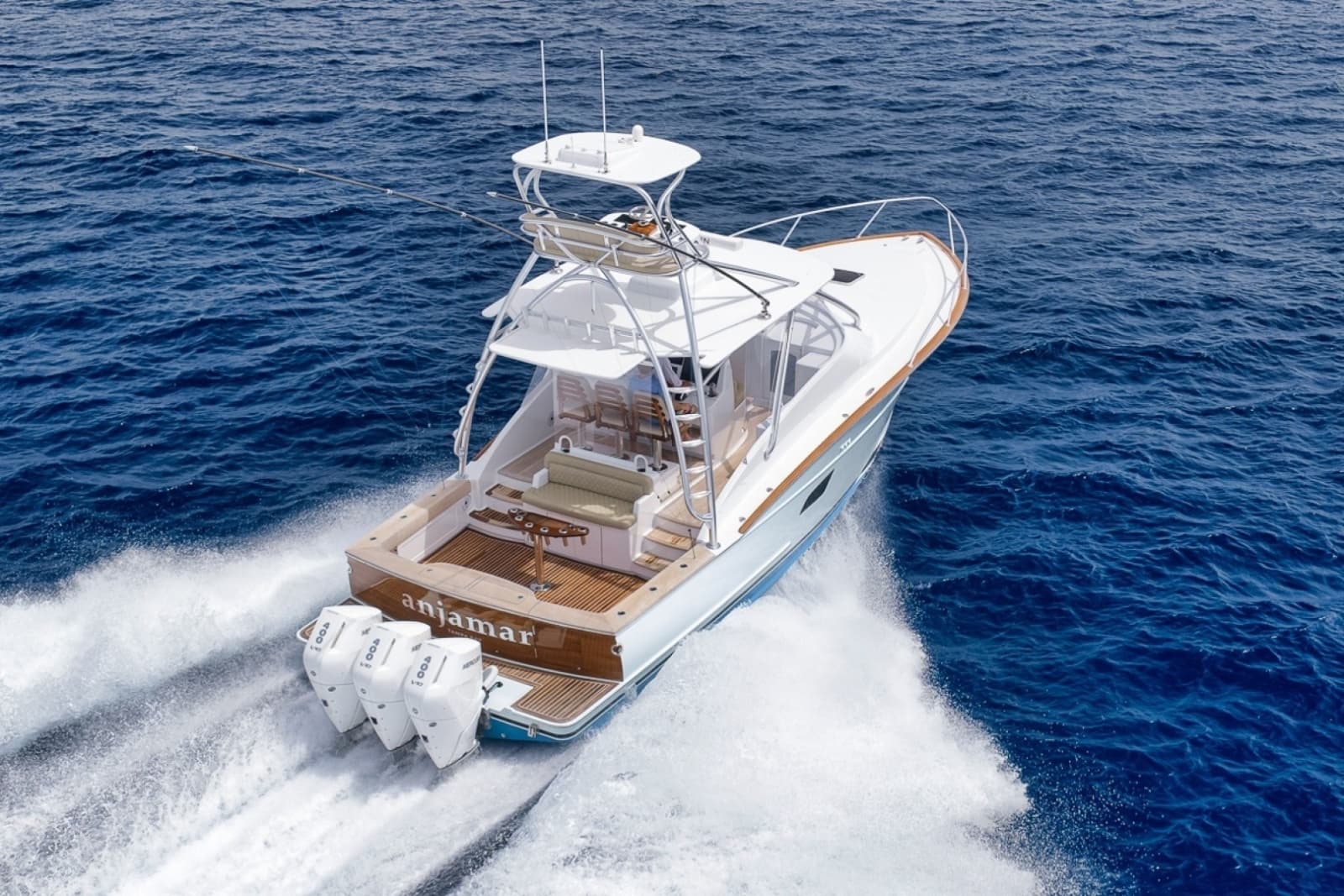 2024 Custom Carolina 40 Express
