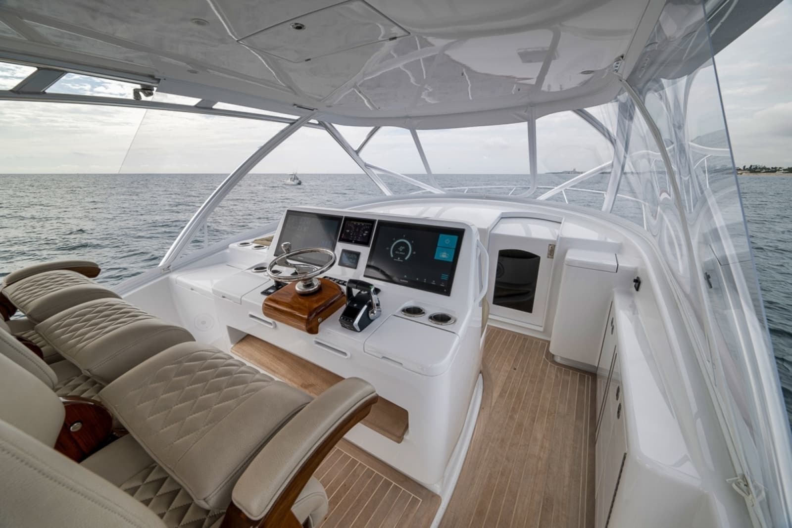 2024 Custom Carolina 40 Express