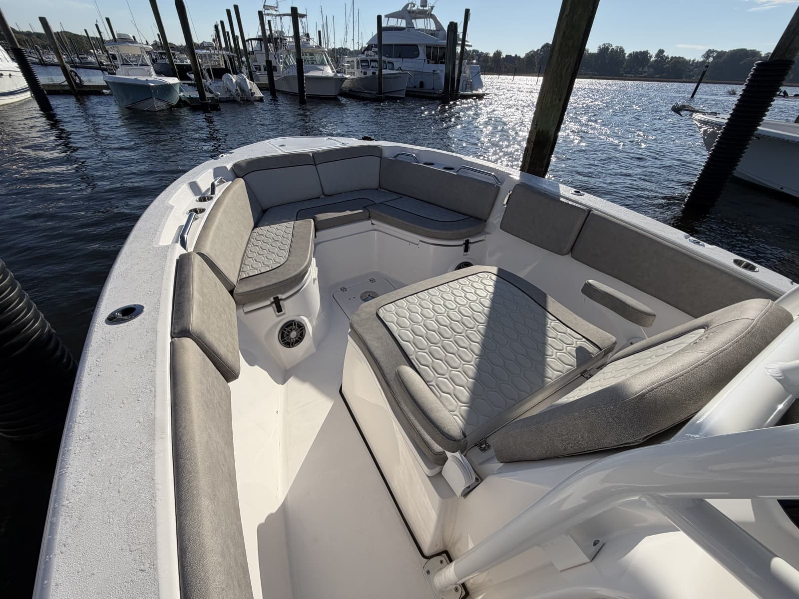 2023 Sea Fox 268 Commander