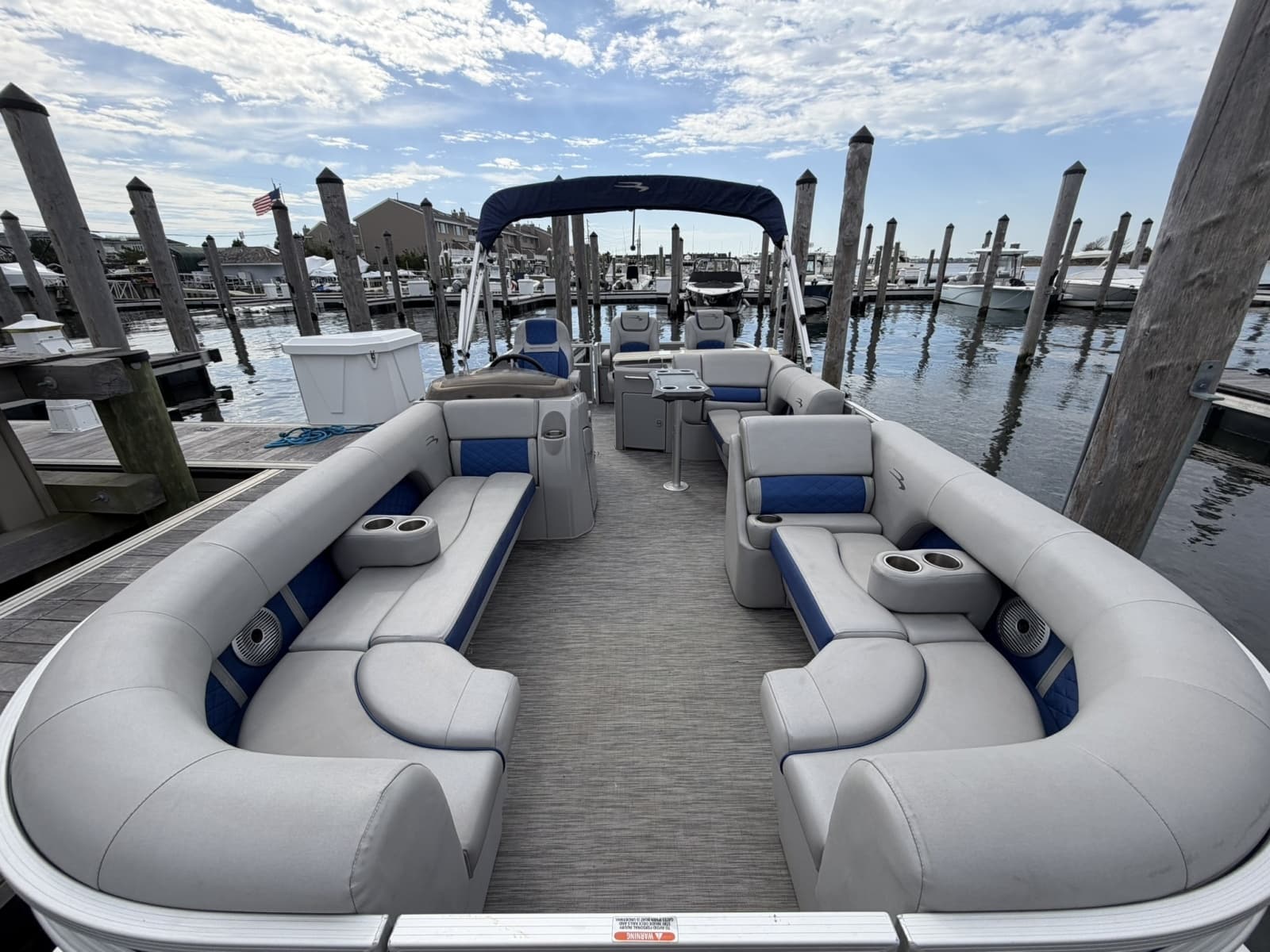 2021 Bennington 23 SBRXP