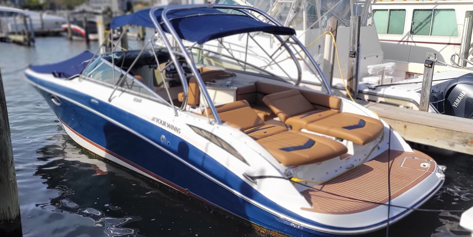 2008 Four Winns H310