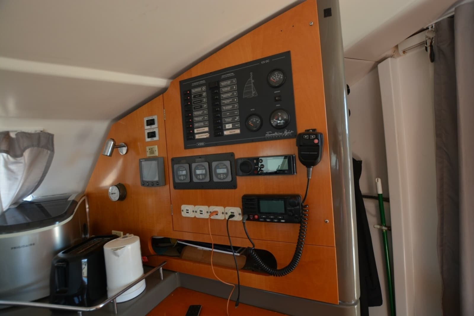 2007 Fountaine Pajot Lavezzi