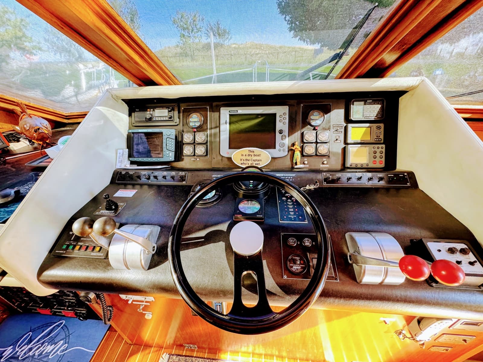 1990 Viking 55 MOTOR YACHT WIDE BODY