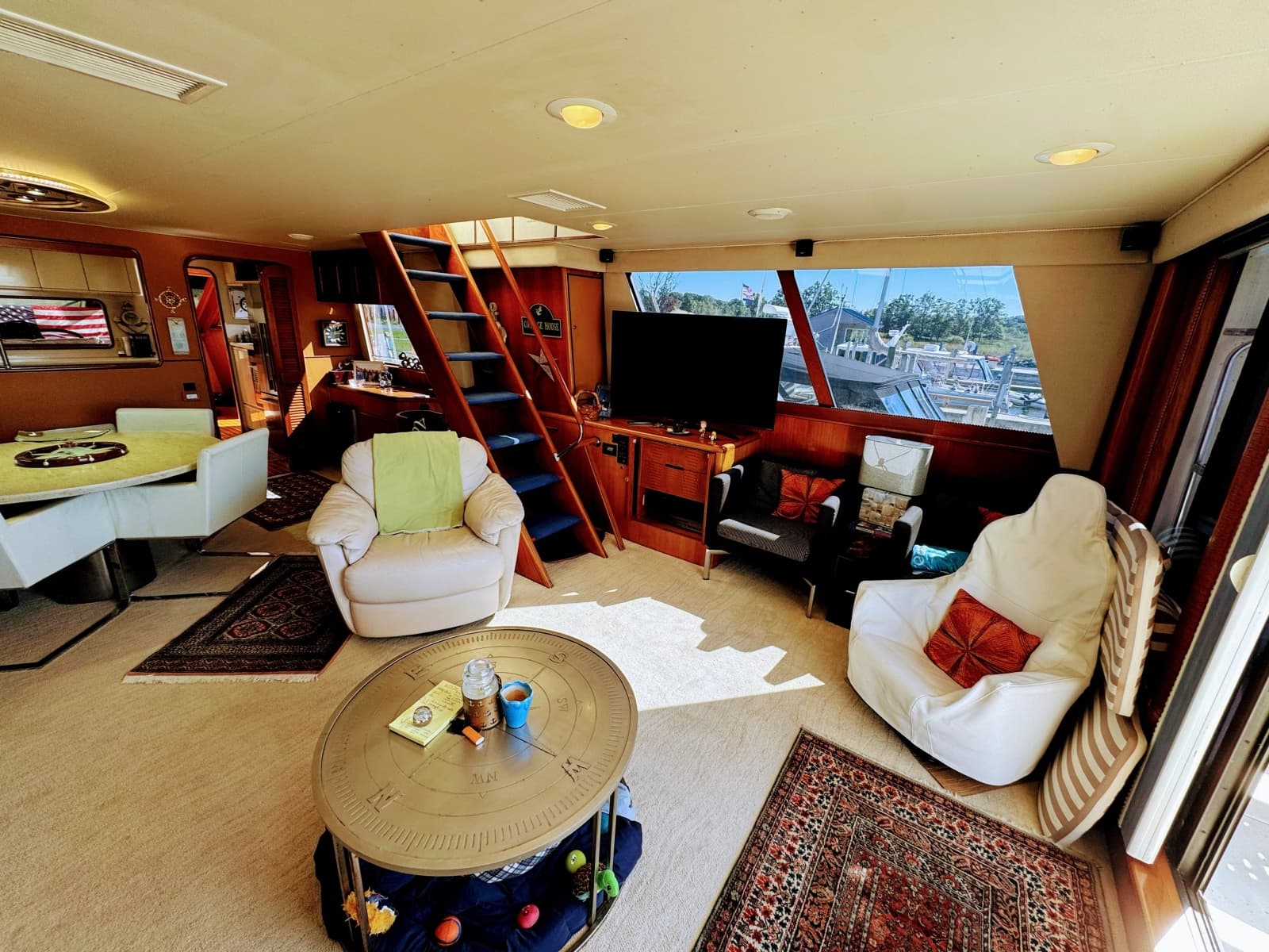 1990 Viking 55 MOTOR YACHT WIDE BODY