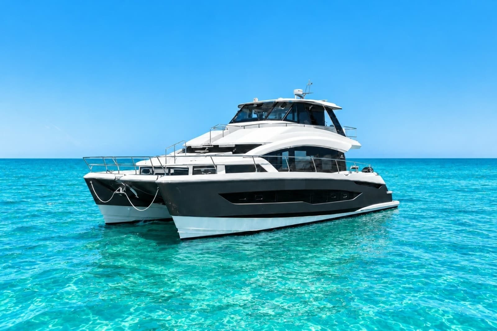 2023 Aquila 54 Yacht