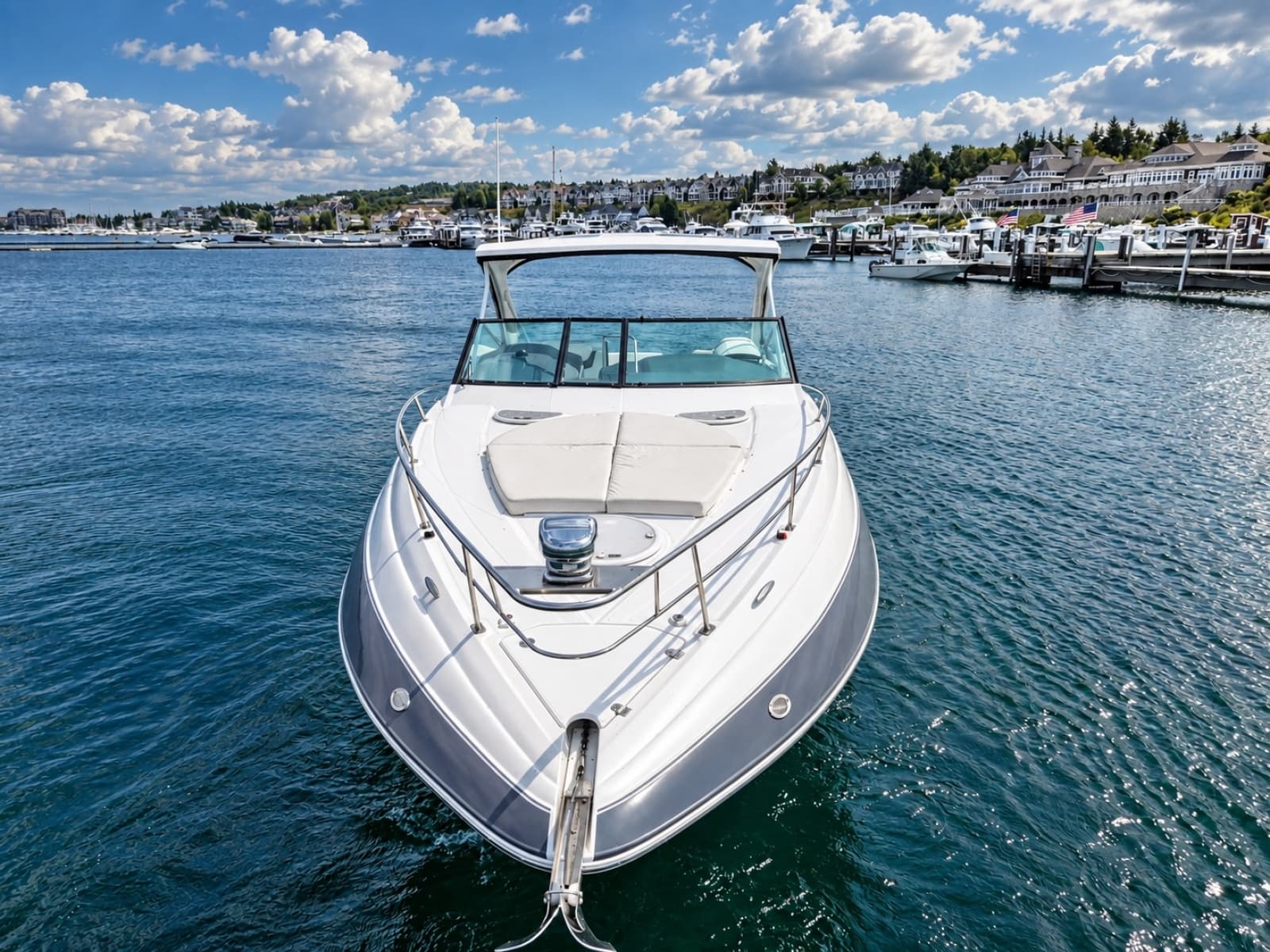 2020 Cruisers Yachts 35 Express