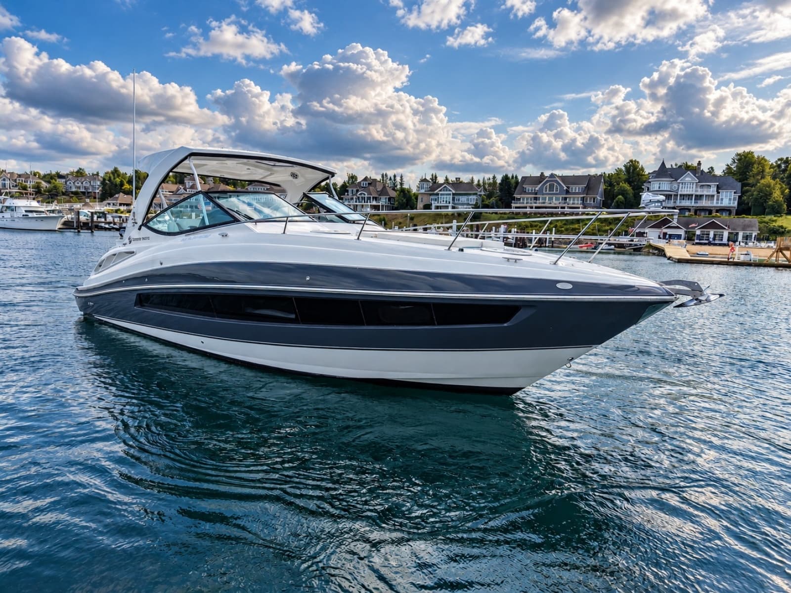 2020 Cruisers Yachts 35 Express