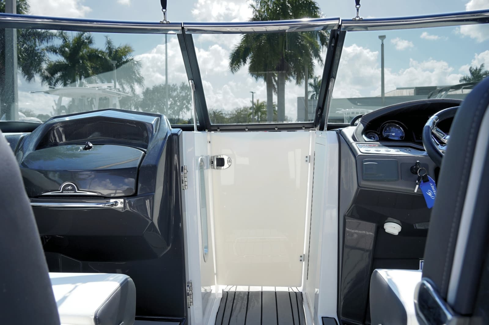 2023 Monterey 275SS