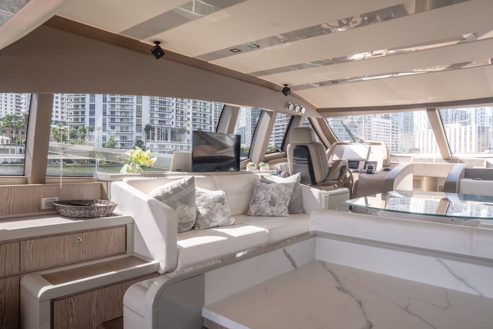 2016 Ferretti Yachts 