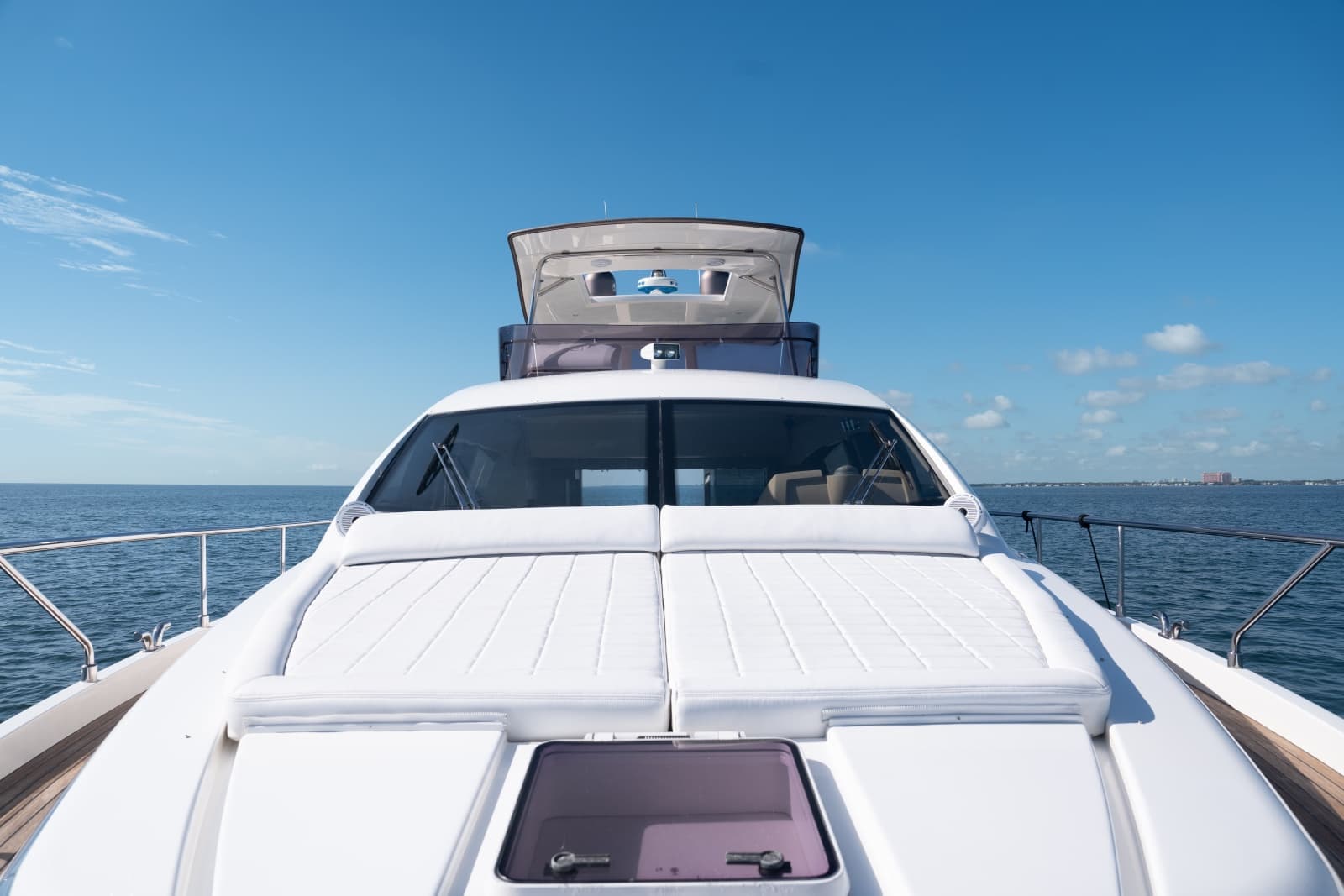 2016 Ferretti Yachts 