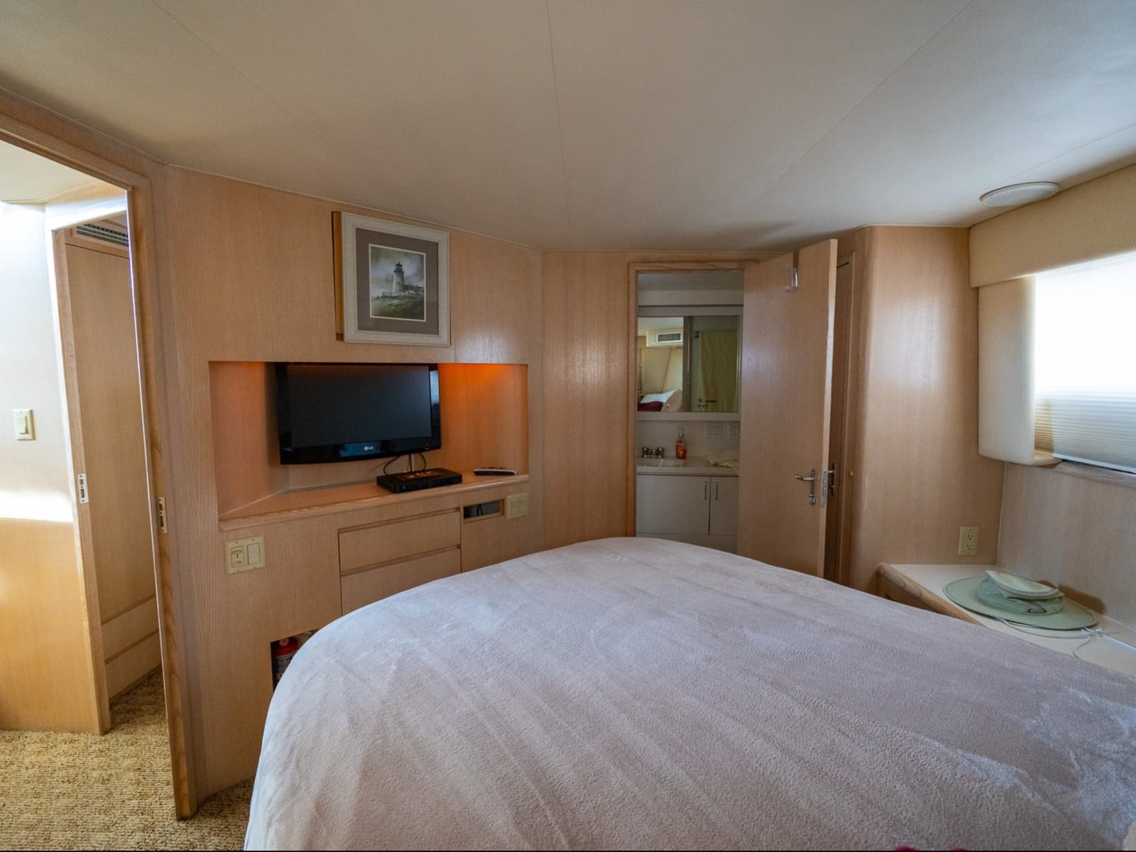 1995 Hatteras 52 Cockpit Motor Yacht