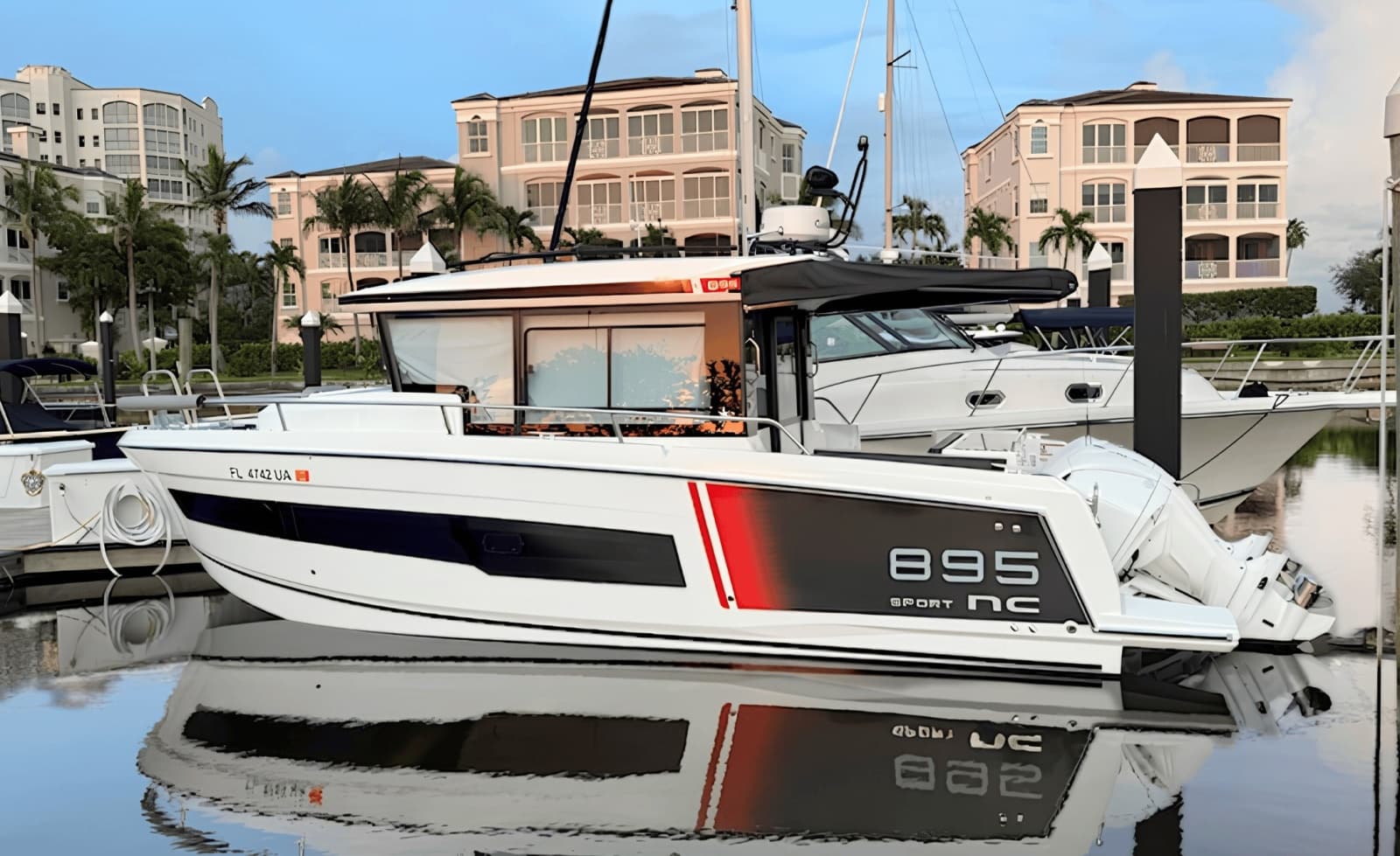 2025 Jeanneau NC 895 Sport S2