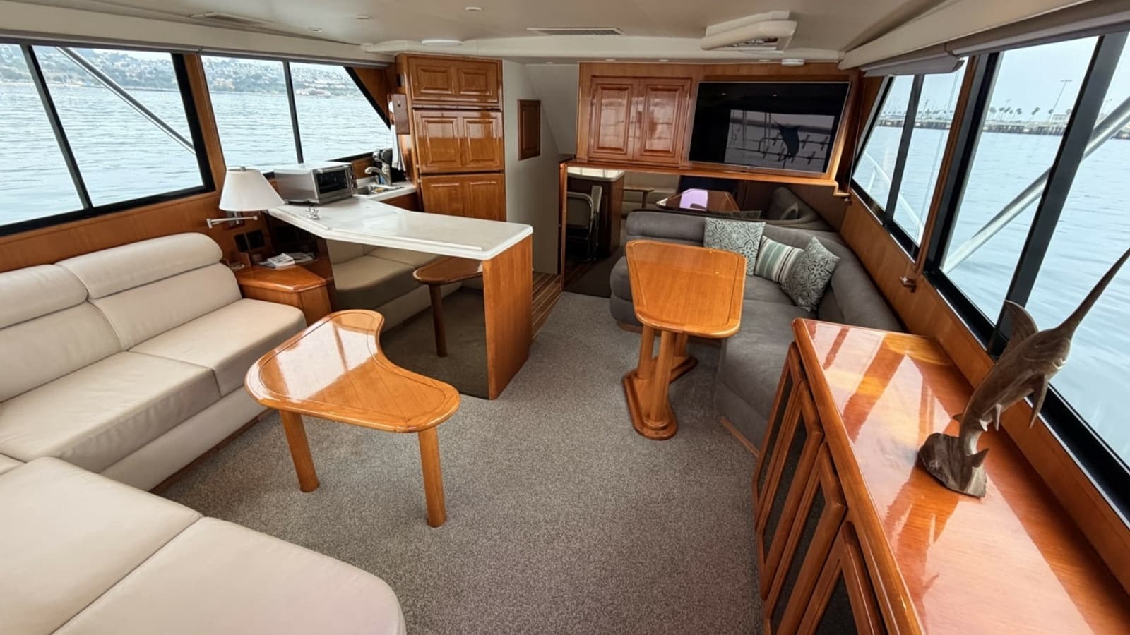 1994 Viking 50 Convertible "Wild Rice" - Spacious Interior Salon